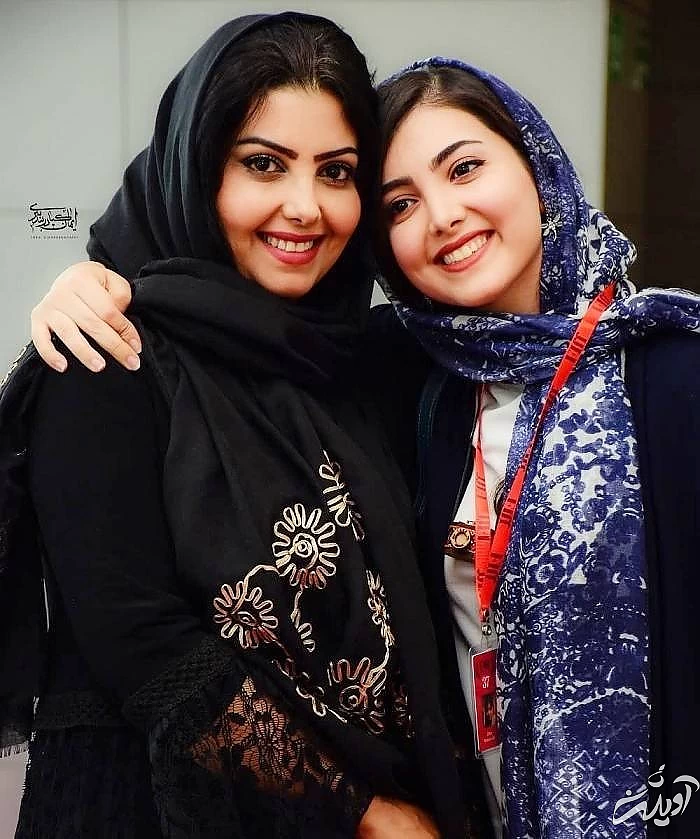 زیبا کرمعلی و مادرش